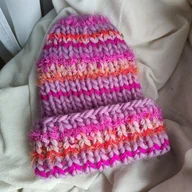 Czapki damskie - Wełniana kolorowa czapka na drutach WOOLLY orange and pink - miniaturka - grafika 1