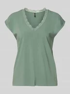 Koszulki i topy damskie - T-shirt o kroju regular fit z koronkowym kołnierzykiem model ‘BELLA’ - miniaturka - grafika 1