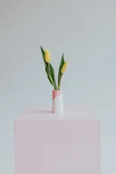 Wazony i flakony - Wazonik różowo biały - miniaturka - grafika 1