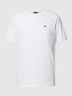 Koszulki męskie - T-shirt z okrągłym dekoltem model ‘SALIS’ - grafika 1