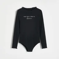 Bluzki dla dziewczynek - Reserved - Bawełniane body z haftem - czarny - miniaturka - grafika 1