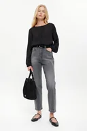 Spodnie damskie - Stylowe ciemnoszare jeansy mom fit - Greenpoint - miniaturka - grafika 1
