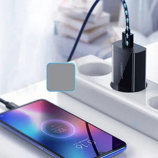 Ugreen ładowarka sieciowa USB Quick Charge 3.0 FCP AFC 18 W czarny (60201) - Ładowarki do telefonów - miniaturka - grafika 2