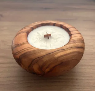 Naturalna świeca sojowa w drewnie oliwnym DOO-12 - Świece - miniaturka - grafika 1