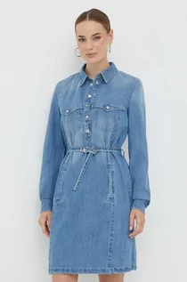 Sukienki - Guess sukienka jeansowa kolor niebieski mini prosta - grafika 1