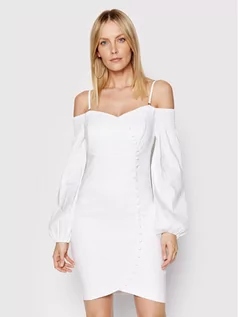 Sukienki - Guess Sukienka codzienna W2GK94 WEI90 Biały Regular Fit - grafika 1