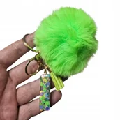 Breloki - Brelok do kluczy literka I pompon zielony zawieszka prezent alfabet - miniaturka - grafika 1