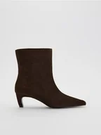 Botki damskie - Reserved - Skórzane botki na niskim obcasie - ciemnobrązowy - miniaturka - grafika 1