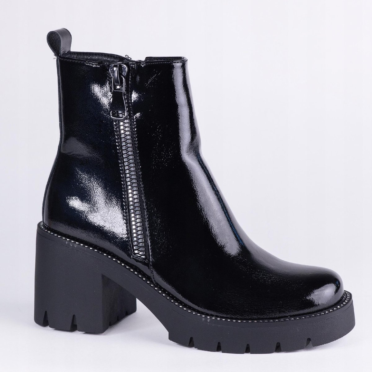 Botki zimowe damskie GOODIN HF323 lakier zamek obcas ocieplane czarne 37