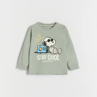 Koszulki dla chłopców - Reserved - Longsleeve oversize Snoopy - Zielony - grafika 1