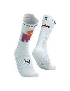 COMPRESSPORT Skarpetki rowerowe PRORACING SOCKS V4 BIKE IRONMAN 2025 white/sunset - Skarpetki kolarskie - miniaturka - grafika 1