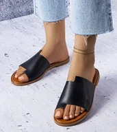 Moda i Uroda OUTLET - Czarne klapki z nieregularną cholewką Latourelle-36 - miniaturka - grafika 1