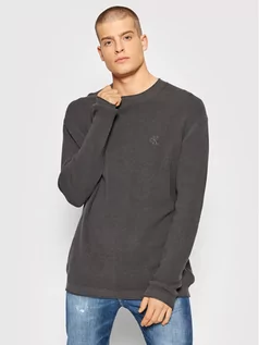 Swetry męskie - Calvin Klein Sweter J30J318184 Szary Regular Fit - grafika 1