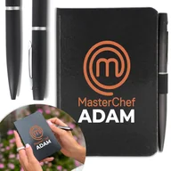 Notesy i bloczki - NOTES A6 DŁUGOPIS Prezent dla KUCHARZA Twoje IMIĘ - miniaturka - grafika 1