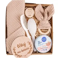Zestawy upominkowe - Prezent na narodziny gryzak ręczniczek kremik zestaw pielęgnacyjny - miniaturka - grafika 1