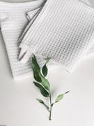 Ściereczki, gąbki, czyściki - Ręcznik kuchenny bawełniany o gofrowej fakturze białego koloru 45 x 70 cm - miniaturka - grafika 1