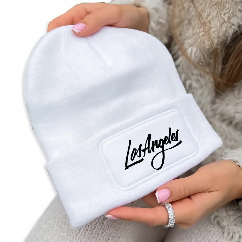 CZAPKA ZIMOWA CLASSIC BIAŁA Los Angeles USA Wzory