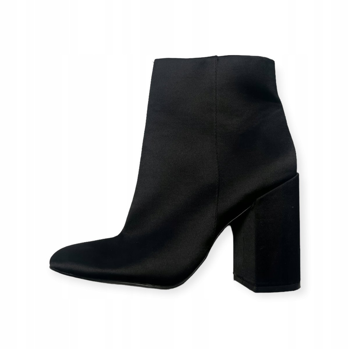 Eleganckie botki damskie słupek Jessica Simpson 36