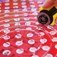 Akcesoria i części do maszyn do szycia - Donwei Liniał do cięcia po ukosie i na okrągło 320x260mm MCS23 BK - miniaturka - grafika 1