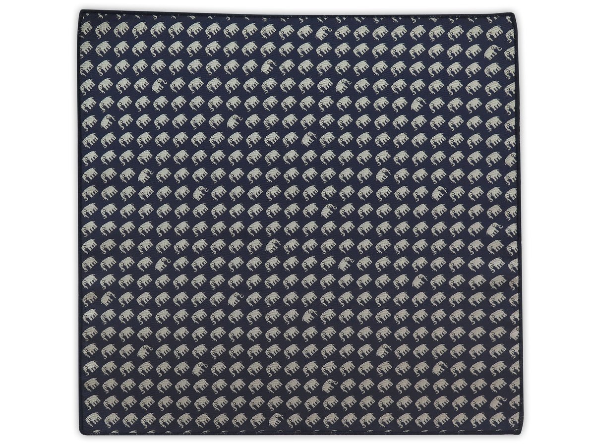 Granatowa poszetka w słonie E326