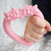 Gryzaki dla dzieci - A Little Lovely Company - Gryzak organiczny z kauczuku hevea Serduszko - miniaturka - grafika 1