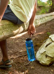 Butelka na wodę Nalgene Wide Mouth Sustain Silo 1,5 l - blue / black - Kuchnia turystyczne i akcesoria - miniaturka - grafika 4
