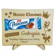 Dekoracje i nakrycia stołu na imprezę - TABLICZKA NA SŁODYCZE DZIEŃ KOBIET KLASOWA STOJAK - miniaturka - grafika 1