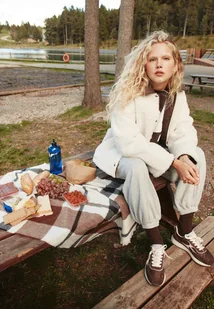 Stradivarius Kurtka dwustronna z efektem sztucznego baranka Brązowy XL - Kurtki damskie Stradivarius Kurtka dwustronna z efektem sztucznego baranka Brązowy XL - Kurtki damskie - miniaturka - grafika 1