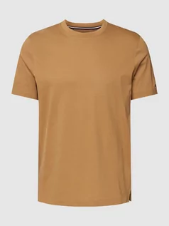 Koszulki męskie - T-shirt z prążkowanym okrągłym dekoltem - grafika 1
