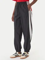 Spodnie sportowe damskie - adidas Spodnie dresowe Sport Santiago KC9116 Czarny Loose Fit - miniaturka - grafika 1