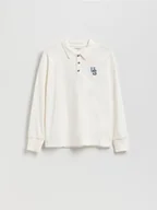 Bluzki dla chłopców - Reserved - Bawełniany longsleeve polo - złamana biel - miniaturka - grafika 1