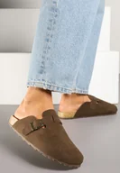 Klapki i japonki damskie - Brązowe Klapki z Ozdobną Klamrą Kinasela - miniaturka - grafika 1