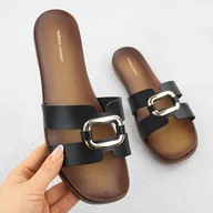 Klapki i japonki damskie - Klapki damskie z ozdoba czarne Sergio Leone SK077H - miniaturka - grafika 1