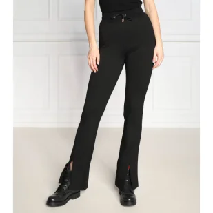 GUESS Spodnie dresowe | Slim Fit - Dresy damskie - miniaturka - grafika 1