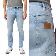 Spodnie męskie - Wrangler BRYSON SKINNY Whisper Blue RURKI CIENKI JASNY DżINS W32 L32 - miniaturka - grafika 1