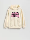 Bluzy dla chłopców - Reserved - Bawełniana bluza z kapturem - złamana biel - miniaturka - grafika 1