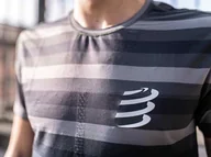 Koszulki sportowe męskie - COMPRESSPORT Koszulka biegowa PERFORMANCE SS T-SHIRT czarny - miniaturka - grafika 1
