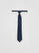 Krawaty i muchy męskie - Reserved - Klasyczny krawat - granatowy - miniaturka - grafika 1