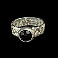 Pierścionki - Pierścionek Onyks w korze srebra - miniaturka - grafika 1