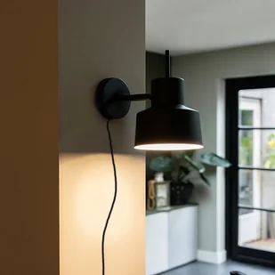 QAZQA Inteligentny kinkiet czarny z WiFi A60 - Chappie - Lampy ścienne - miniaturka - grafika 1