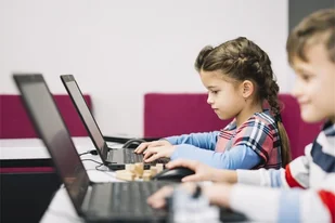 Programowanie w Minecraft dla maluchów - Czasopisma - miniaturka - grafika 1