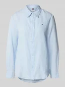 Bluzki damskie - Bluzka koszulowa o kroju regular fit z czystego lnu - miniaturka - grafika 1