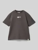 Koszulki dla chłopców - T-shirt z nadrukiem z logo - miniaturka - grafika 1