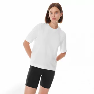 Koszulki sportowe damskie - Damska koszulka treningowa Calvin Klein Women 00GWS3K104 - biała - grafika 1