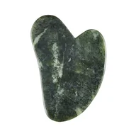 Masażery - Glov Gua Sha kamień do masażu twarzy i szyi z jadeitu Green - miniaturka - grafika 1