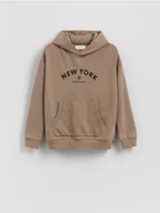 Bluzy dla chłopców - Reserved - Bawełniana bluza oversize - brązowy - miniaturka - grafika 1