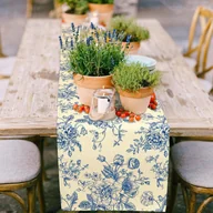 Obrusy i serwetki - Klasyczny, monochromatyczny bieżnik na stół w odcieniach różu i błękitu (33 x 183 cm) oraz rolka juty jako główna dekoracja stołu weselnego. - miniaturka - grafika 1