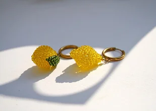 Żółte kolczyki Cytryny ze szklanych koralików - Kolczyki - miniaturka - grafika 1