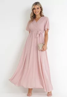 Sukienki - Różowa Kopertowa Sukienka z Gumką w Pasie i Plisowaną Górą Davitri - grafika 1