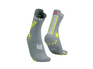 COMPRESSPORT Skarpetki do biegania trailowe ProRacing Socks V4 Trail alloy/primerose - Skarpetki sportowe męskie - miniaturka - grafika 1